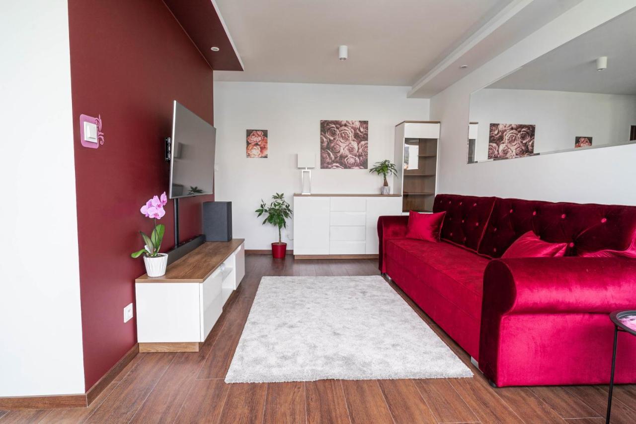Rose Valley Apartment Polanica-Zdroj Exterior photo